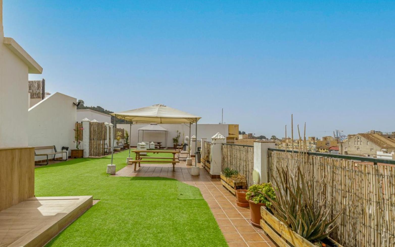 Apartamento Centrico La Merced 2 - Free Parking & Free Gym Daire Málaga Dış mekan fotoğraf