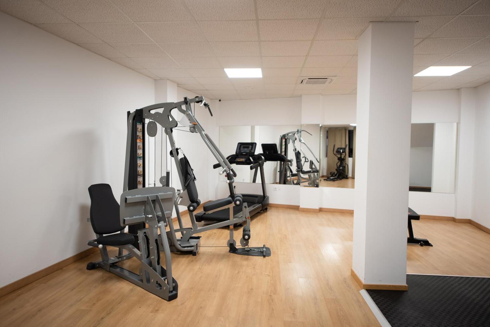 Apartamento Centrico La Merced 2 - Free Parking & Free Gym Daire Málaga Dış mekan fotoğraf