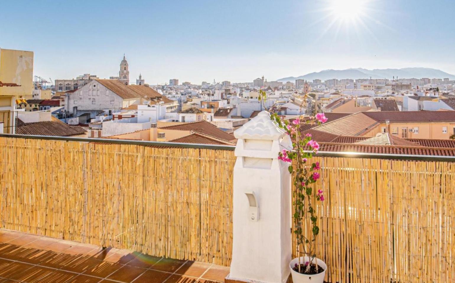Apartamento Centrico La Merced 2 - Free Parking & Free Gym Daire Málaga Dış mekan fotoğraf