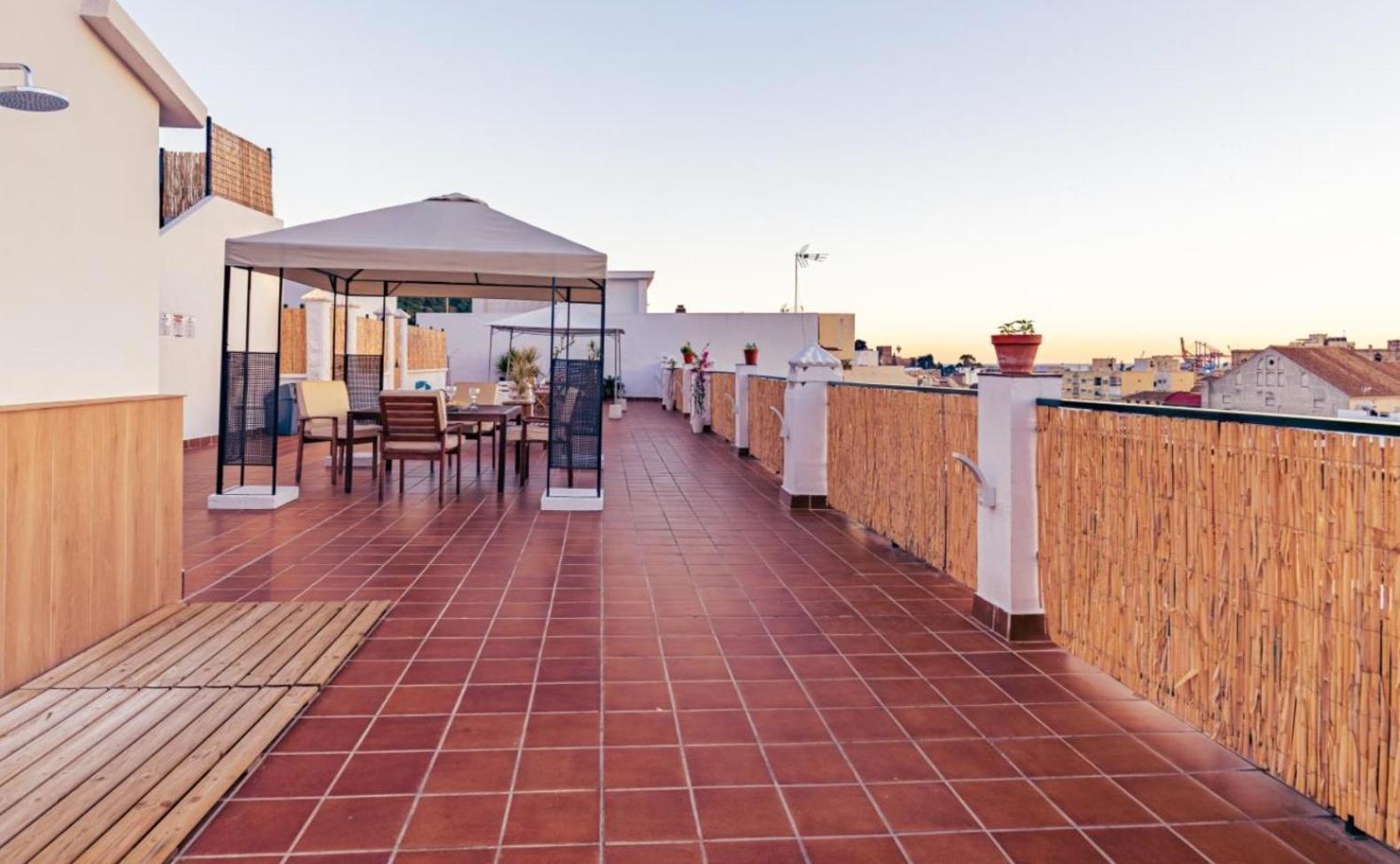 Apartamento Centrico La Merced 2 - Free Parking & Free Gym Daire Málaga Dış mekan fotoğraf