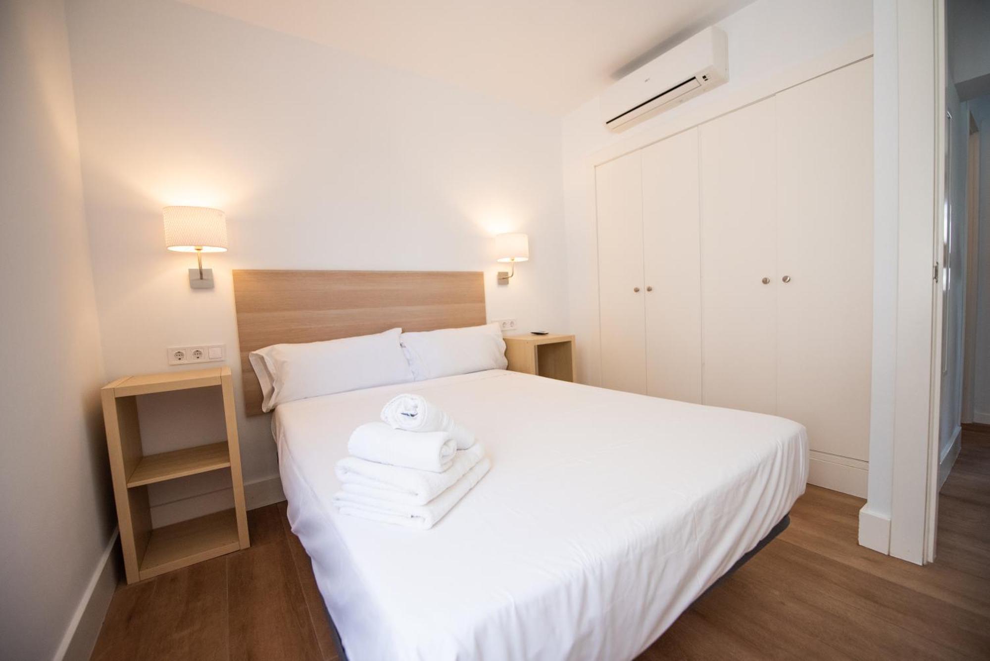 Apartamento Centrico La Merced 2 - Free Parking & Free Gym Daire Málaga Dış mekan fotoğraf