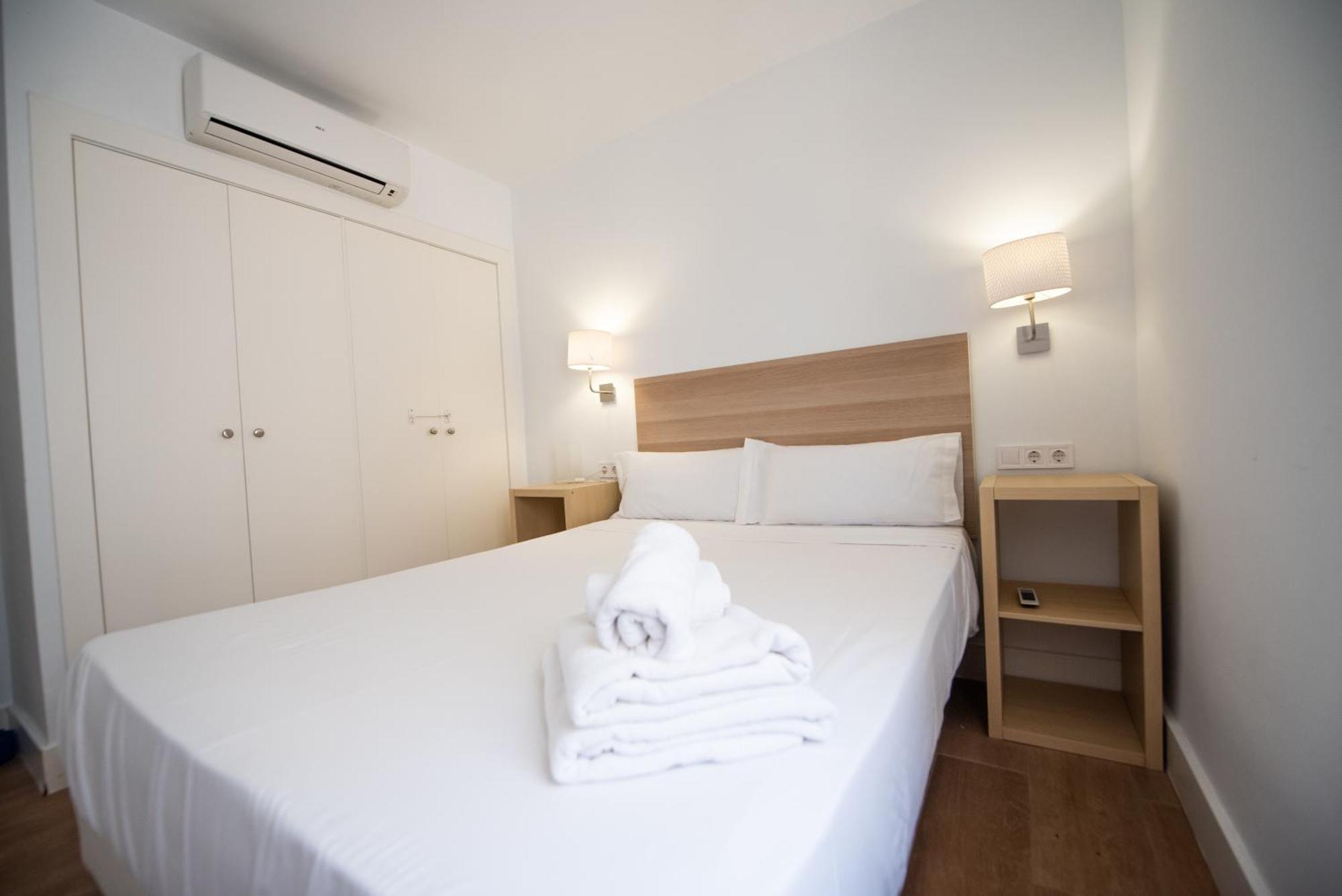 Apartamento Centrico La Merced 2 - Free Parking & Free Gym Daire Málaga Dış mekan fotoğraf