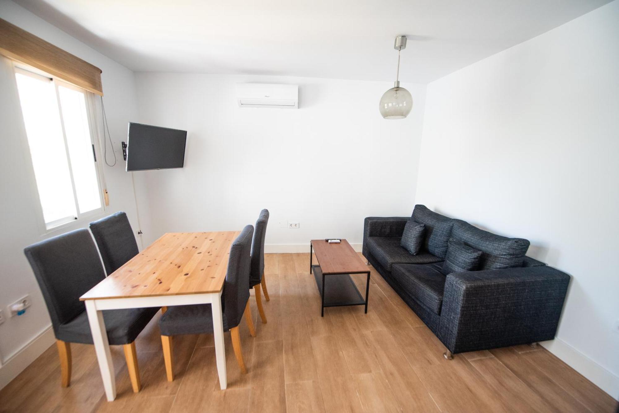 Apartamento Centrico La Merced 2 - Free Parking & Free Gym Daire Málaga Dış mekan fotoğraf